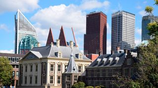 Die niederländische Regierung will die Ausfuhr weiterer Technologien regulieren, die für die Herstellung fortschrittlicher Halbleiter benötigt werden. (Bild: frei lizenziert)