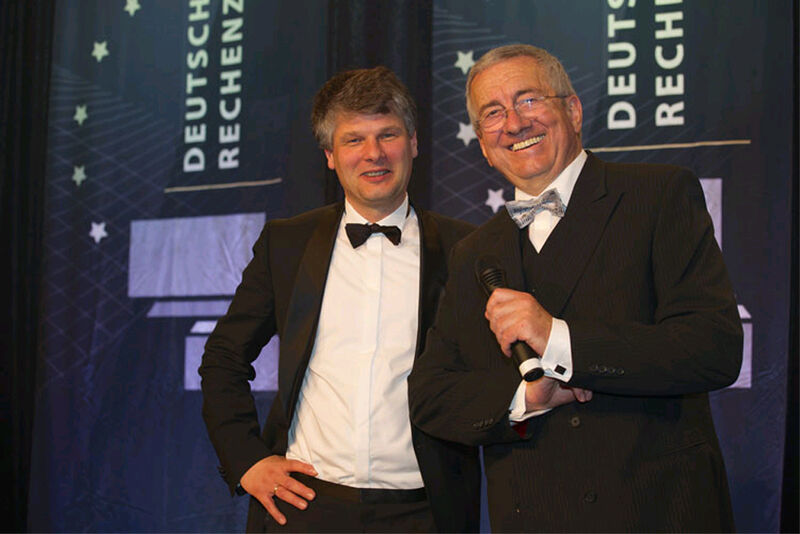 Durch das Programm führte Werner Reinke, der 2012 als bester Moderator mit dem Deutschen Radiopreis ausgezeichnet wurde. (Future Thinking)