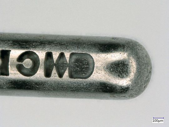 Edelstahlrohling mit verschlossenem Rohrende(Bild:  LLT Applikation)