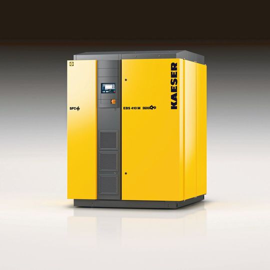 Hohe Effizienz und geringer Platzbedarf – damit glänzen die Schraubengebläse der EBS-Serie. (Bild:  Kaeser Kompressoren)