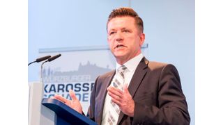 ZDK-Vizepräsident Wilhelm Hülsdonk hofft, dass sich das aktuelle Stimmungsbild zur Ausbildungssituation bessert und zukünftig auch weiterhin ausreichend Betriebe ausbilden. (Bild: Stefan Bausewein)