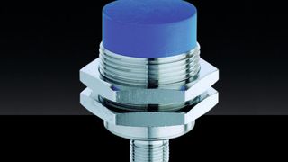 Die induktiven Sensoren des Typs DW-AS-519-M30-320 verfügen nicht nur über einen Analogausgang, sondern zeichnen sich auch durch ihren sehr weiten Erfassungsbereich von 0..40 mm aus. (Bild: Contrinex)