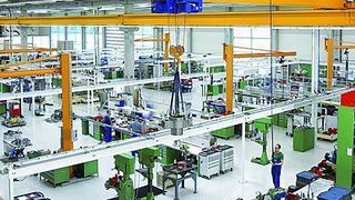 In Kran- und Fördertechnik sind Drahtseile wichtige und zuverlässige Elemente – vorausgesetzt, die Seiltriebe werden für den jeweiligen Anwendungsfall richtig dimensioniert, optimiert und regelmäßig gewartet. (Archiv: Vogel Business Media)