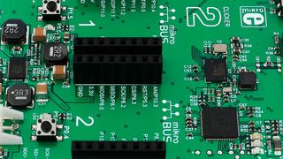 Clicker 2: Das Kit für PSoc-6-MCUs eignet sich bestens für IoT-Anwendungen (Bild: RS Components)