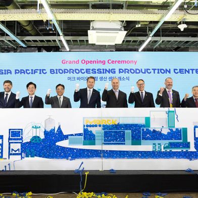 Mit der Eröffnung des 44.500 Quadratmeter großen Bioprocessing-Zentrums in Daejeon erweitert Merck seine Produktionskapazitäten für die Biopharmaindustrie im asiatisch-pazifischen Raum. (Bild: Merck)
