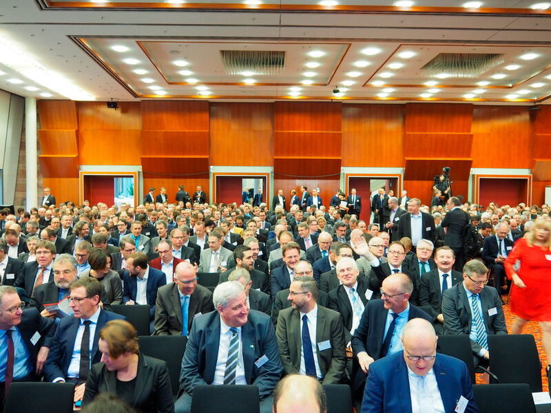 Mit rund 650 Teilnehmern war die Namur-Hauptsitzung auch 2017 ausgebucht. (Mühlenkamp / PROCESS)