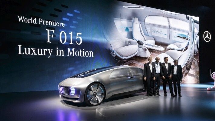 Der Mercedes-Benz F 015 Luxury in Motion: Vorbote einer Mobilitätsrevolution  (Mercedes-Benz)