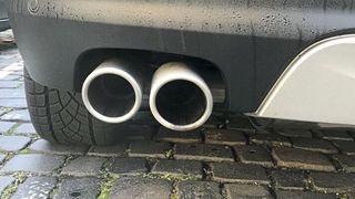 Einige Hersteller haben noch großen Nachholbedarf hinsichtlich CO2-Grenzwerte, die im Jahr 2021 verschärft werden. (Seyerlein/»kfz-betrieb«)