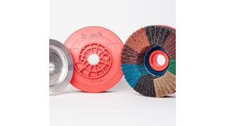 Abb. 1: Schnellspannaufnahme mit entsprechendem Entgratteller «Quick». (Bild: Ernst Schweiz)