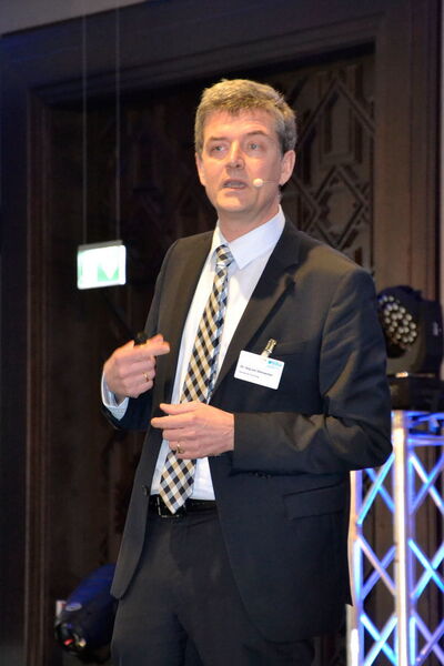 Dr. Jörg von Steinaecker referierte auf der Veranstaltung, wie der Automobilhandel sich digital professioneller aufstellen kann. (Mauritz)