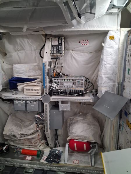 The CCA from duagon installed in a realistic ISS test replica. (Source: © Space Applications Services nv or sa)