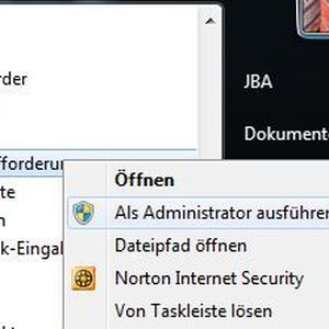 Öffnen Sie für das Setup von WinRM ein Kommandofenster. Da hierbei Systemänderungen vorgenommen werden, müssen Sie die Eingabeaufforderung als Administrator ausführen.