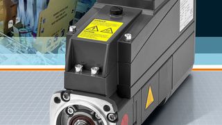 Mit dem Sinamics S120M erweitert die Siemens-Division Drive Technologies ihr Sinamics-S120-Portfolio um einen dezentralen Servoantrieb. Da das Leistungsteil aus dem Schaltschrank in den Motor der angetriebenen Achse verlagert wurde, lassen sich sowohl das Volumen als auch die Klimatisierung des Schaltschranks reduzieren. (Bild: Siemens)