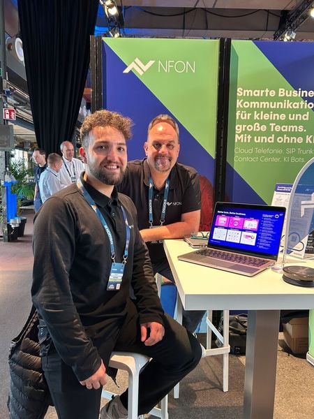 Yasin Kizilhan (l.) und Jürgen Eberl von Nfon  (Bild: Vogel IT-Medien)