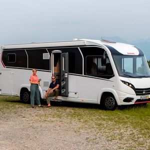 Für anspruchsvollere Campingfans: der Dethleffs XL Family.(Bild:  Dethleffs)