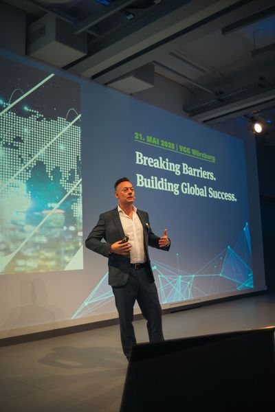 Impressionen vom ersten International Communication Circle 2025 (Bild: Christoph Komenda)