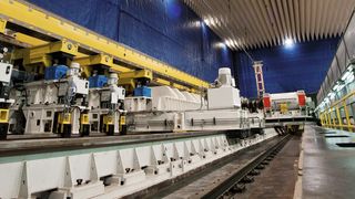 Fahrleistungsprüfstand für Hochgeschwindigkeits-Lokomotive, 900 kW, 235 1/min, 36500 Nm. (ReelL it)