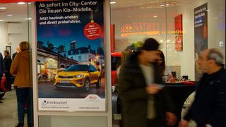 In Köln hat der erste „Kia Instore“ eröffnet. (Bild: Wehner / »kfz-betrieb«)
