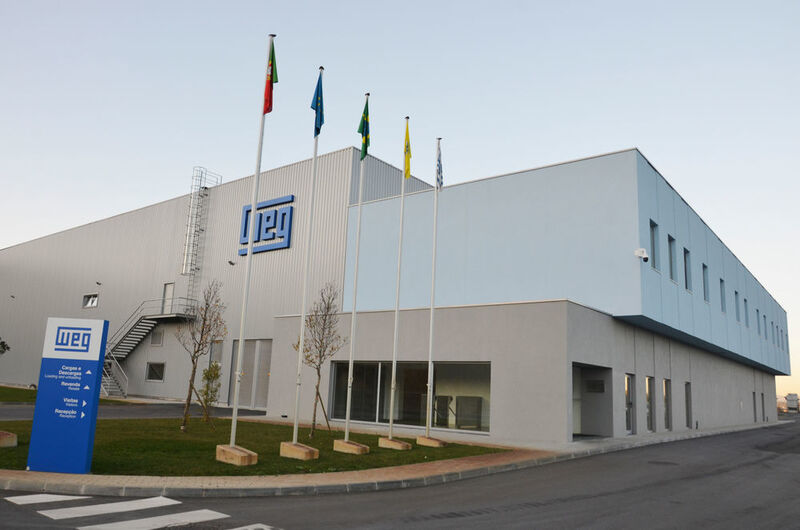 Produktion von Niederspannungsmotoren auf 45.000 m²: Die neue WEG-Fertigungsstätte im portugiesischen Santo Tirso verbessert Angebot und Service in Europa. (WEG)