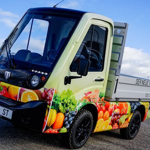 Ein weiterer Produzent will die Elektromobilität zum Markteintritt nutzen: Tropos. Die Kalifornier starten in Herne die erste Automobilproduktion mitten im Ruhrgebiet seit dem Ende von Opel in Bochum. (Bild:  Tropos)