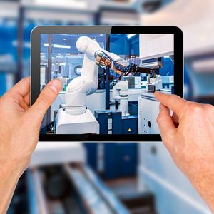 Sparen mit Low Cost Automation (Bild: ©Andrey Armyagov /  ©robert - stock.adobe.com [M])