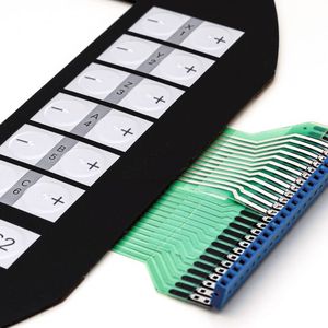 Eine Folientastatur mit Anschlussfahne.(Bild:  ATEG)