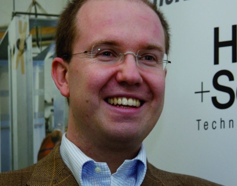 Markus Schmitt, Geschäftsführer der Herzau + Dipl. Ing. K. Schmitt GmbH in Fulda: „Mit der Investition in die neue Wasserstrahlschneidanlage werden wir unsere Marktstellung weiter ausbauen.“ Bilder: Koch (Archiv: Vogel Business Media)