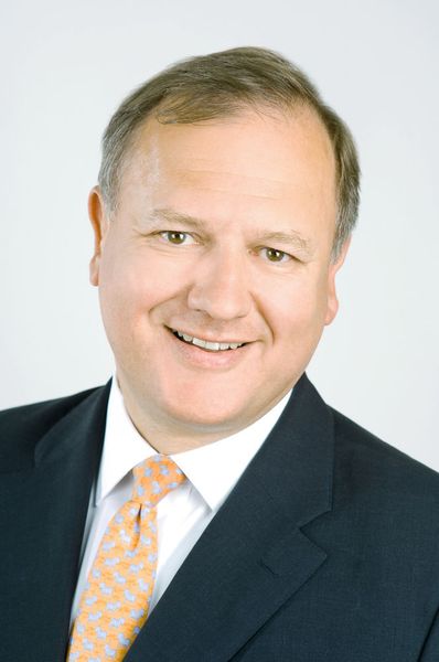 Harald v. Heynitz, KPMG: „Welche Veränderungen wissensbasierte Systeme in der Industrie mit sich bringen, kann niemand mit Gewissheit vorhersagen. Die Anwendungsmöglichkeiten sind vielfältig und fast täglich kommen neue hinzu.“ (KPMG)