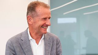 „Volkswagen will Auto, Gehirn und Dienste zusammenführen und ein einzigartiges Mobilitätserlebnis der neuen Zeit bieten“, erklärte Volkswagen-Chef Herbert Diess am Mittwoch. (Bild: Volkswagen)