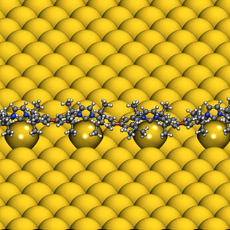 Lateral view of a structure of a Ballbot molecular chain optimised with quantum mechanical density functional theory.