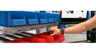 Das OAS ist mit einer Bildverarbeitungseinheit ausgestattet, die die Greifoperationen des
Mitarbeiters mittels mit 2D-Markern ausgestatteten Uhrarmbändern erkennt und mit dem Sollprozess vergleicht.  (Bild: Treston)