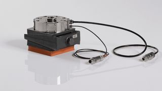 So sieht das „iSense“-System von Isoloc aus. Es dient der smarten Unterstützung, der Zustandsüberwachung und vorausschauenden Wartung von Maschinen und Anlagen.  (Bild: Isoloc)