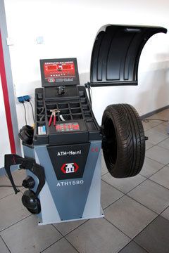 ... die neuen Wuchtmaschinen und ... (Archiv: Vogel Business Media)