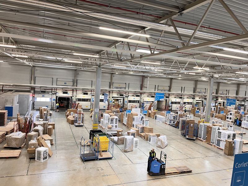 Benötigten HES-Mitarbeitende am Standort Ansbach Unterstützung, mussten sie losgehen und die zuständige Person suchen – worunter die Produktivität litt. (Bild: Werma Signaltechnik)