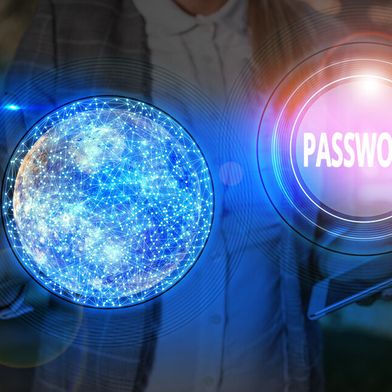 Spezialisierte KI-Modelle entstehen gerade. Eines davon ist Claude Mythos. Da es quasi ein Schwachstellen-Spürhund für Software ist, ist es nicht allgemein verfügbar.  (Bild: © Zofia - stock.adobe.com)