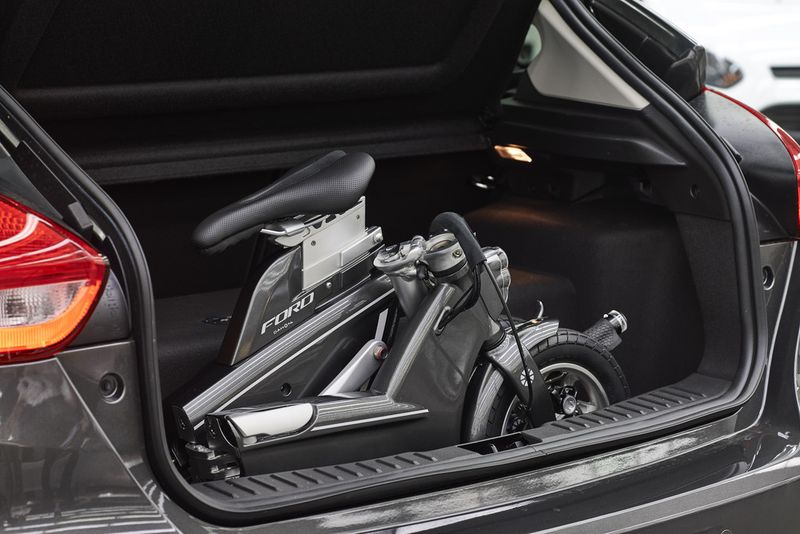 Auch das MoDe:Me ist zusammenklappbar und somit leicht zu verstauen. (Bild: Ford Motor Company)