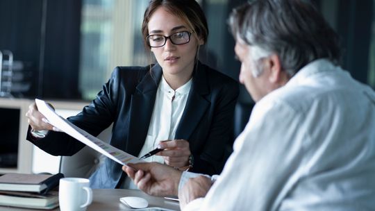Die Hausbank ist zurückhaltender geworden, seit die Regeln für Banken selbst strenger sind.(Bild:  © sebra /stock.adobe.com)