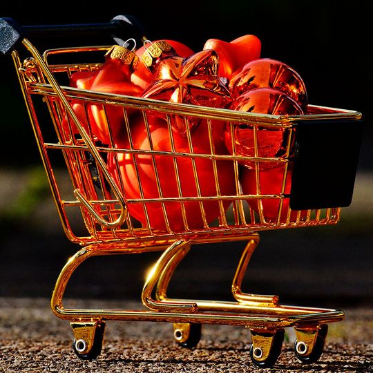 Vorsicht beim Weihnachtsgeschenke online kaufen - jetzt wollen auch Betrüger ein Geschäft machen!(Bild:  gemeinfrei© Alexas_Fotos /  Pixabay)