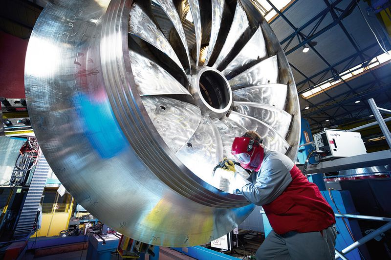 Mit innovativer Technik und optimierten Vertriebsprozessen konnte das mittelständische Unternehmen EWM überdurchschnittliche Umsatzzuwächse erzielen. (EWM AG)