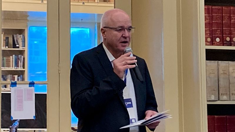 Ulrich Ahle, CEO von Gaia-X: „Gaia-X könnte zum globalen Standard werden.“(Bild:  Rüdiger)