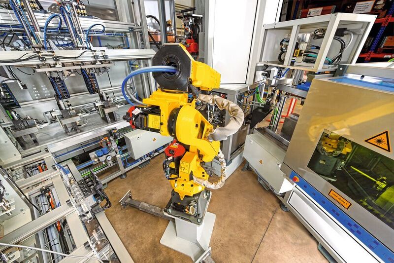 Der TÜV Süd hilft Unternehmen dabei, kollaborativ arbeitende Roboter unter Beachtung aller Vorschriften in den Produktionsprozess einzubinden. (TÜV Süd)