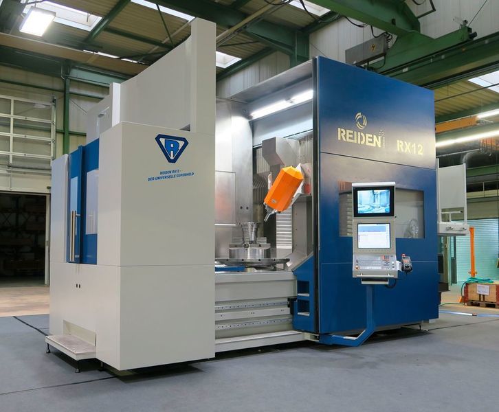 La RX12 de Reiden n'est pas passée inaperçue auprès des visiteurs de la Prodex. Cet imposant centre d'usinage 5 axes allie performance, polyvalence, précision et ergonomie. (Reiden Technik AG)