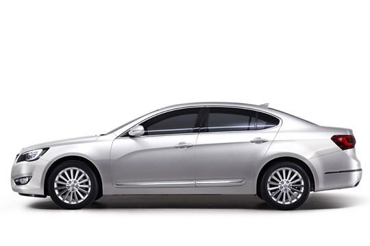 Die sportliche Luxuslimousine soll das neue Flaggschiff der koreanischen Marke werden. (Archiv: Vogel Business Media)