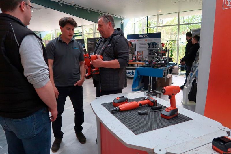 C. & E. Fein präsentierte seine Accu-Tec-Schrauber, die speziell für die hohen Anforderungen in der industriellen Serienproduktion entwickelt wurden.  (Bild: D. Quitter - VCG)