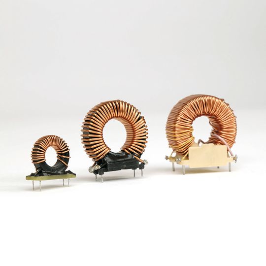 Verkannte Genies: Magnetische Bauelemente wie diese Ringkerndrosseln und -übertrager Verkannte Genies: Magnetische Bauelemente wie diese Ringkerndrosseln und -übertrager