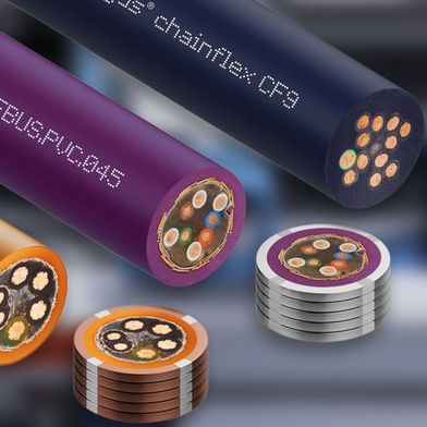 Von Low-Cost- bis High-End-Produkten: Das Sortiment umfasst über 1.350 Leitungstypen für Daten-, Bus- und Hybridsysteme, Steuerung und Antrieb. (Bild: Igus)