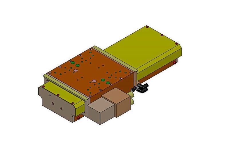 Konstruktionszeichnung der PCL-220-Lösung. (f)