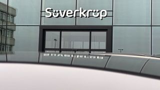 Kunden- und Fahrzeugdaten im Unternehmen fließen lassen – mit diesem Konzept hat sich die Autohausgruppe Süverkrüp aus Kiel um den Automotive Business Award 2025 beworben und gehört zu den Gewinnern. (Bild: Achter – VCG)