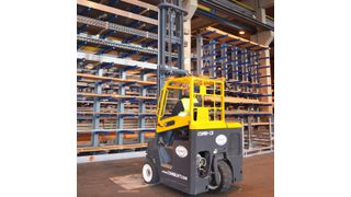 Der Combi-CB wurde für das Handling von langen sowie palettierten Waren konzipiert und bietet so einen hohen Grad an Flexibilität. (Bild: Combilift)