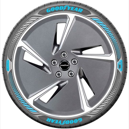 Goodyear führt in diesem Jahr die sogenannten Efficient-Grip-Reifen für E-Autos ein.(Bild:  Goodyear)
